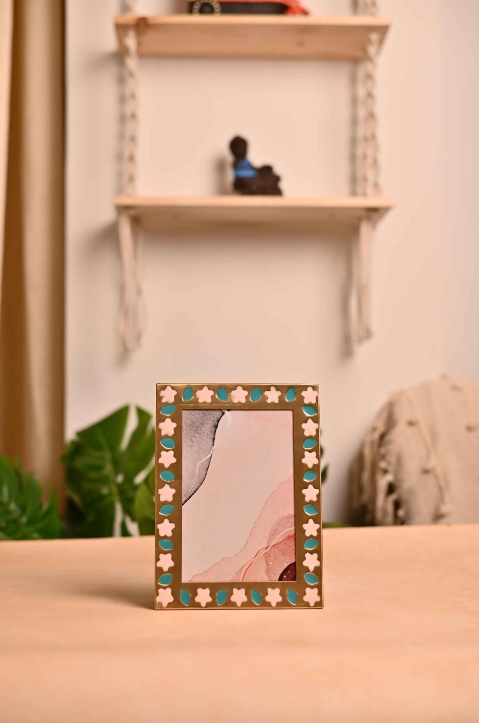 High End Gold Brass Colourful Photo Frames 8”x6”