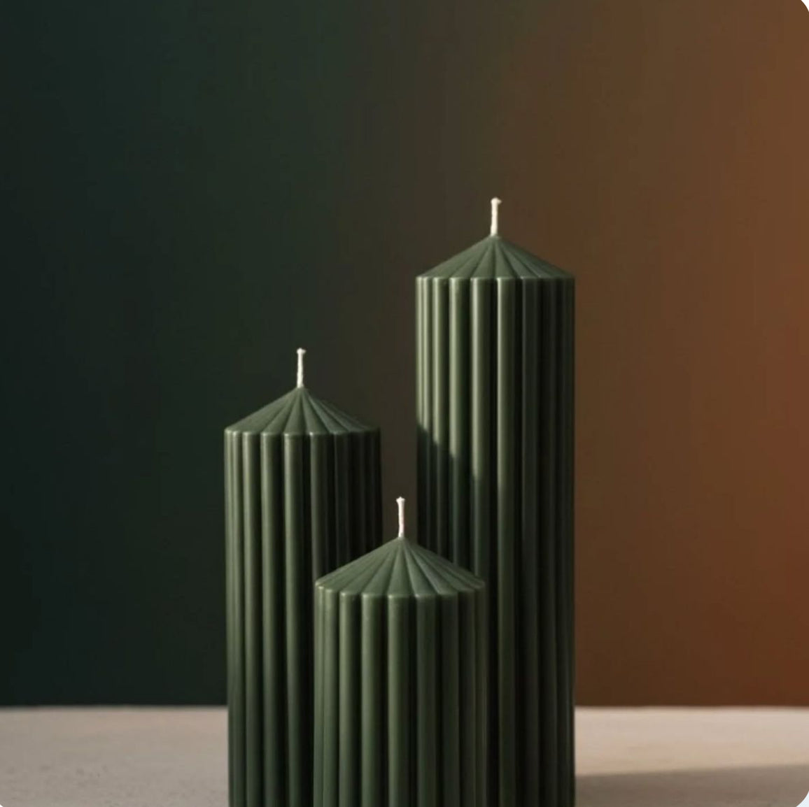 Striped Candle - 100% Plant Based - Long Lasting - Soy Wax