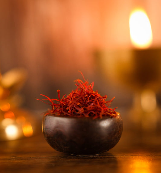 Nuskaa 100% Organic Traditional Body Ubtan With Wooden Spoon & Bowl